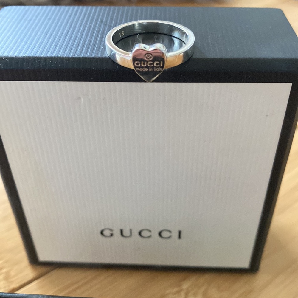 Gucci ring, size 8,5. Brand new.
